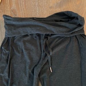 Black light weight beyond yoga foldover sweatpants